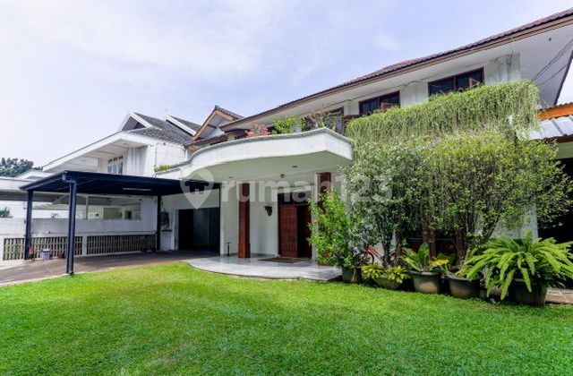 Dijual Rumah di Pondok Indah, Jakarta Selatan Bagus Dijual Rumah di Pondok Indah, Jakarta Selatan Bagus
