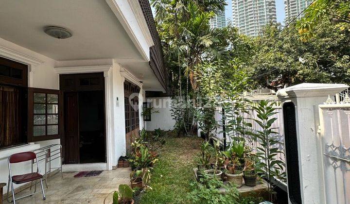 Rumah di Kemang, Jakarta Selatan dekat MCD Kemang 1