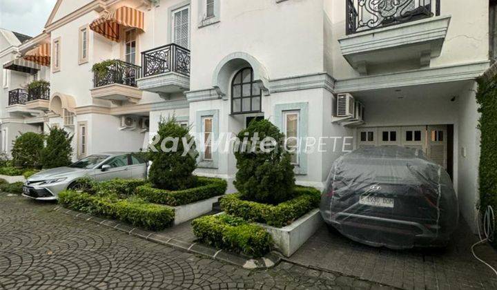 Rumah di Cipete, Jakarta Selatan dalam town house 1