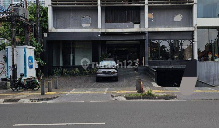 Dijual Gedung di Kemang Raya, Jakarta Selatan Bagus 1