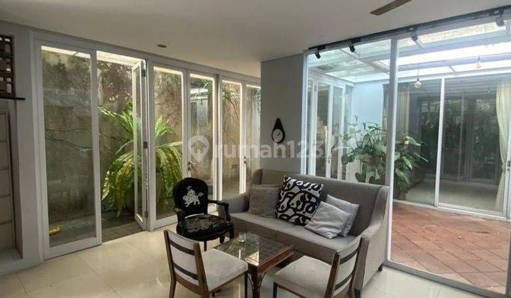 Dijual Rumah di Kemang, Jakarta Selatan dalam Town House 1