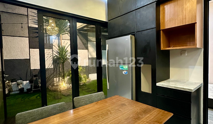 Rumah Bagus Furnished di Jagakarsa, Jakarta Selatan 2