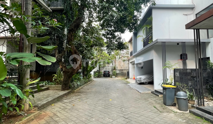 Rumah di Fatmawati, Jakarta Selatan dalam town house