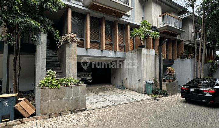 Rumah Bagus di Cipete, Jakarta Selatan Dalam Town House 1