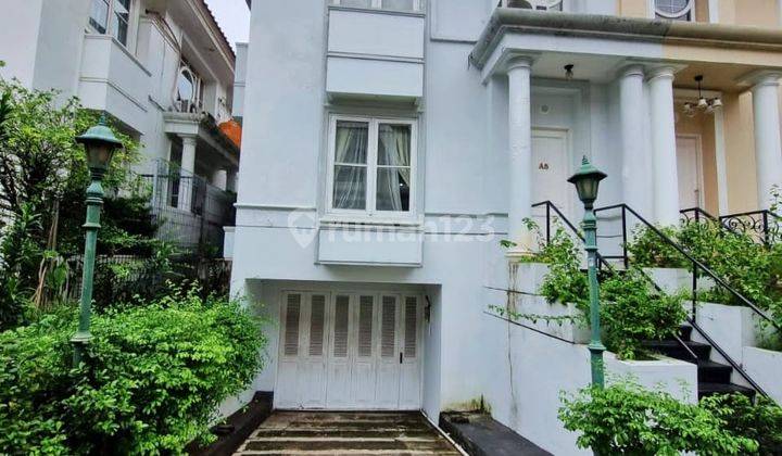 Rumah di Cipete Raya, Jakarta Selatan Dalam Town House 1