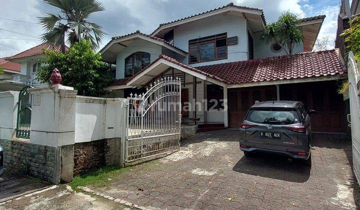 Rumah di Pejaten Raya, Jakarta Selatan Cocok Untuk Kantor 1