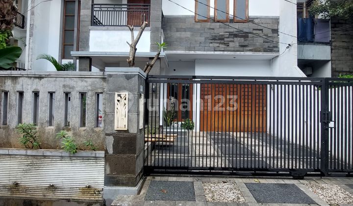 House in Cipete, South Jakarta Near Cipete Raya 2