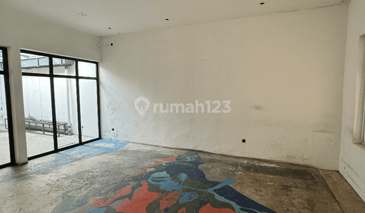 Rumah di Cipete Raya, Jakarta Selatan Jarang Ada 2