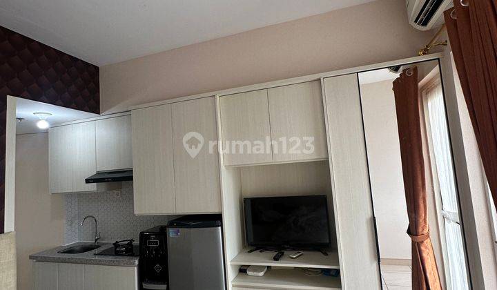 Rental Springlake Studio Furnish Lt 10 Davalia Summarecon Bekasi 2