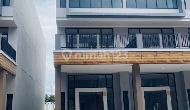 Sewa Ruko Crystal Boulevard 5X15 Hoek Summarecon Bekasi