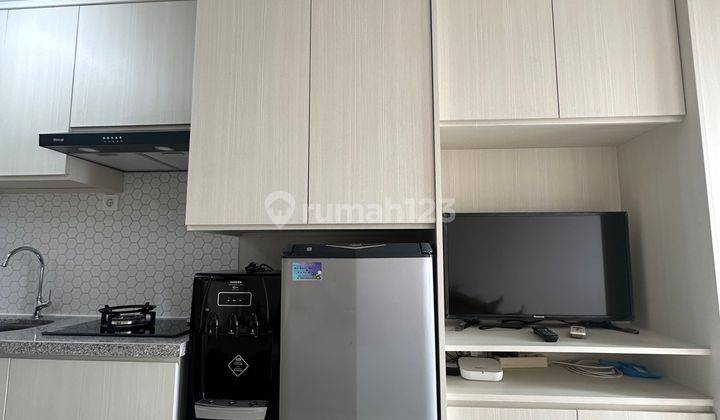 Rental Springlake Studio Furnish Lt 10 Davalia Summarecon Bekasi 1