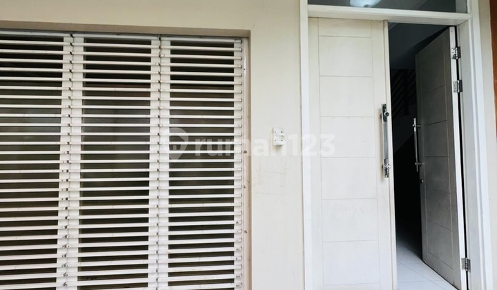 Rumah Furnish Cluster Magnolia Summarecon Bekasi 4 Kamar 2