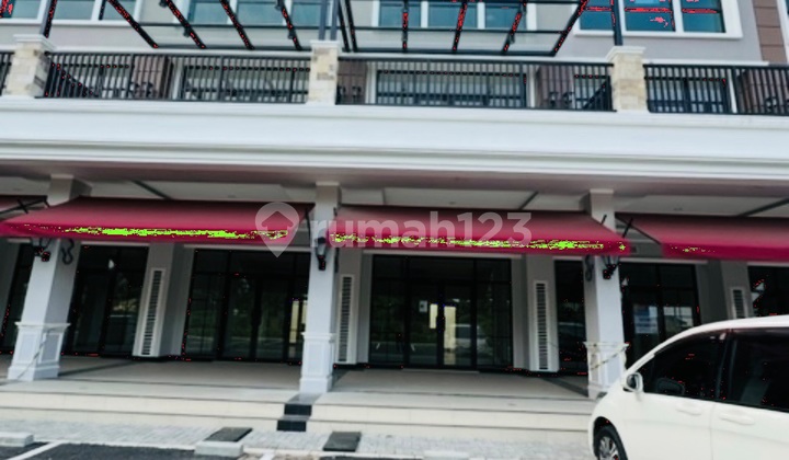 For Rent: Scarlet Commercial Ruko in Summarecon Bekasi For Rent: Scarlet Commercial Ruko in Summarecon Bekasi
