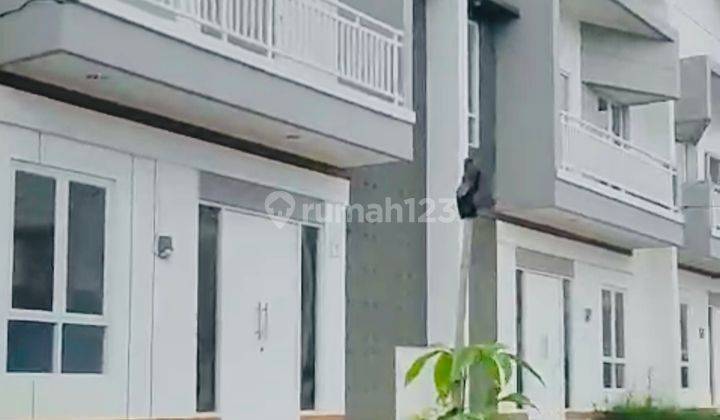 Dijual Rumah Vettore Phr Prima Harapan Regency 8x12 Hoek 1