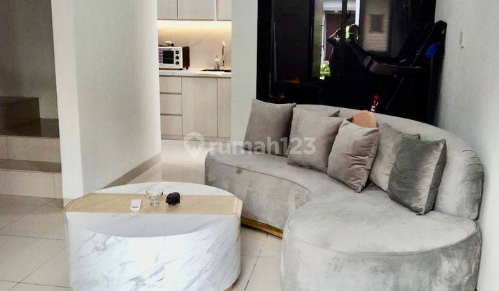 Disewakan Rumah Magenta Summarecon Bekasi Furnish 2 Kamar  1