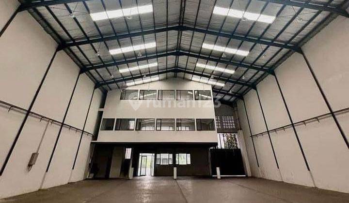 Rental Gudang Delta Silicon Lippo Cikarang 1.320 Bisa Container 1