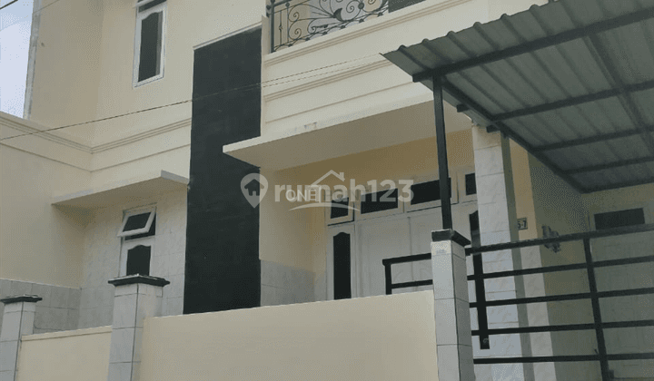 Dijual Rumah 2 Lantai Dalam Perumahan Sariharjo, Ngaglik, Sleman