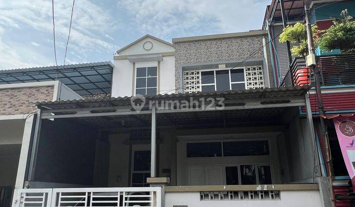 Rumah Ready, 2 Lantai Full Furnished di Harapan Indah 2