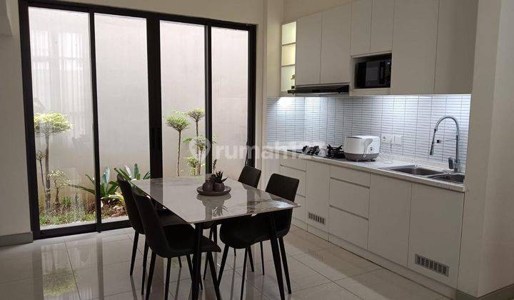 Rumah Semi Furnished di Jual Daerah Asya Jakarta Garden City 2