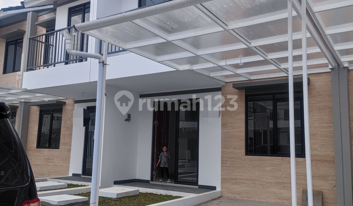 Rumah Baru 2 Lantai di Grand Sharon Rumah Baru 2 Lantai di Grand Sharon