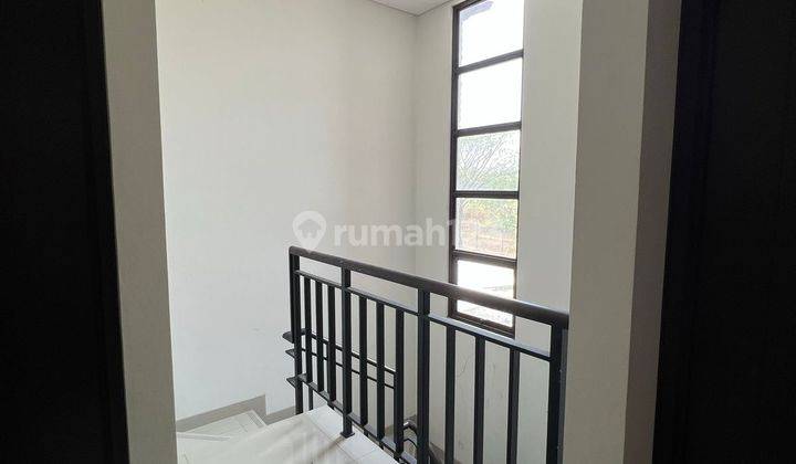Rumah Bagus SHM Lokasi Strategis di Lippo Cikarang, Bekasi 2