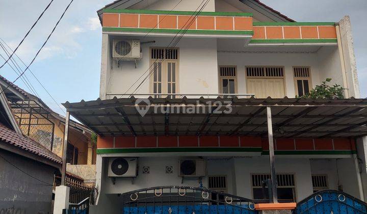 Rumah 2 Lantai Nyaman Semi Furnished Kalisari Jakarta Timur 1