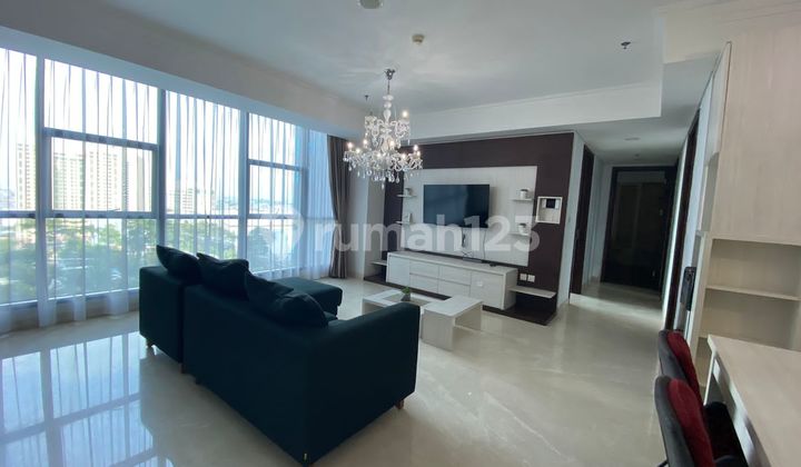 Casa Grande 3 Bedroom Furnished Apartment in South Jakarta