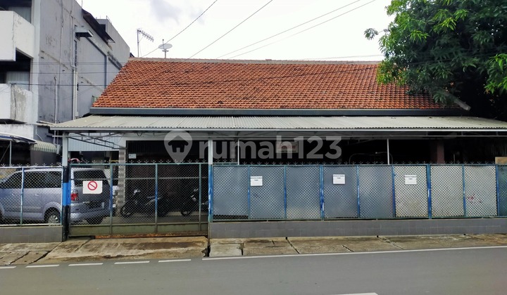 Strategis Senen Jakarta Pusat – di Bawah NJOP! Cocok Untuk Kantor/Kost/Tempat Tinggal/Usaha