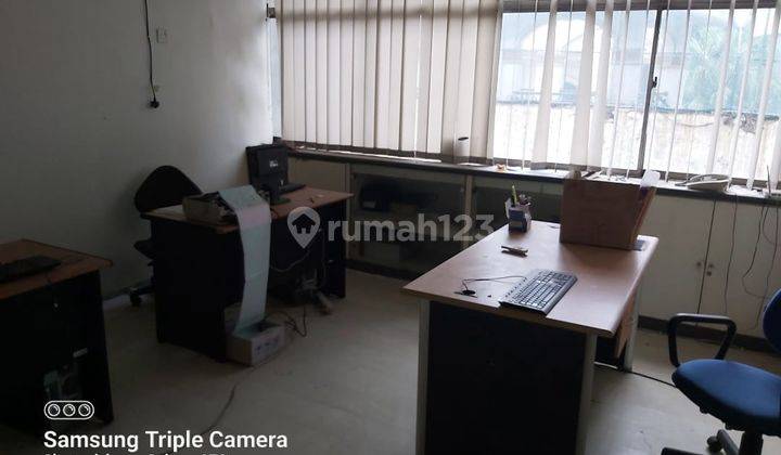 Strategis Untuk Kantor Gudang 5 Ruko Dekat Gajah Mada 1