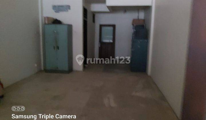 Strategis Untuk Kantor Gudang 5 Ruko Dekat Gajah Mada 2