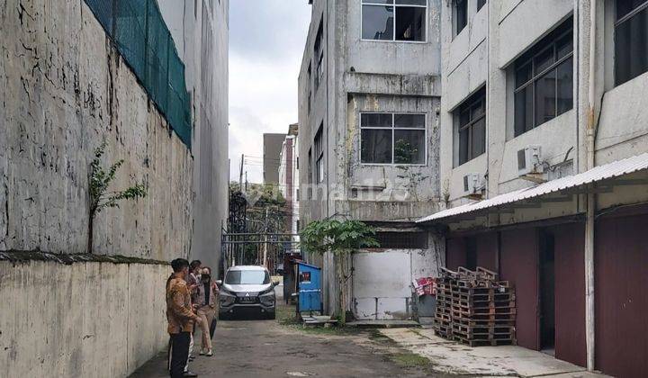 Strategis Untuk Kantor Gudang 5 Ruko Dekat Gajah Mada 2