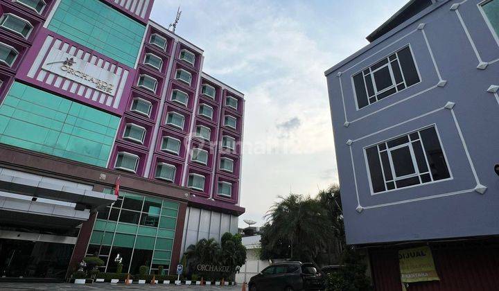 Cocok Buat Usaha Ruko Pangjay Komplek Hotel Orchardz Posisi Hoek 2