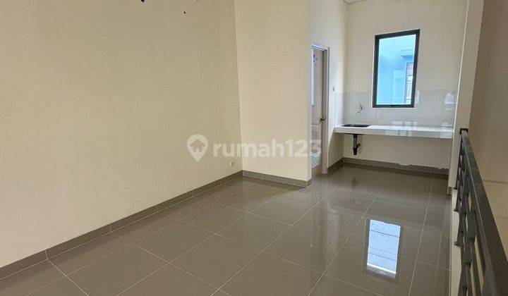 Maggiore Grande 2 Lantai Cocok Untuk Kantor Lokasi Ramai 2