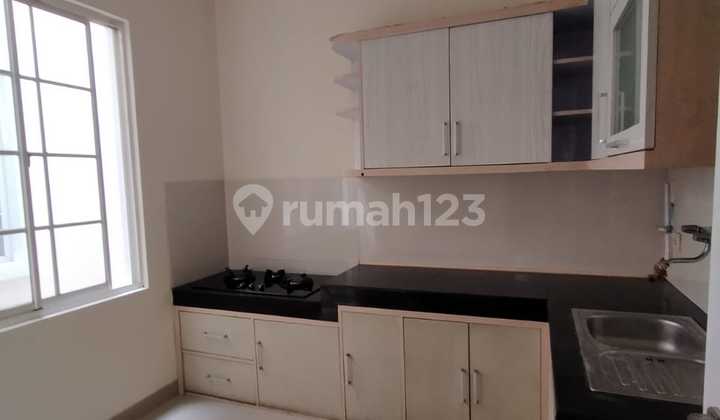 Rumah 2 Lantai Cluster West Europe Greenlake City Type 8x15 Best Price Rumah 2 Lantai Cluster West Europe Greenlake City Type 8x15 Best Price