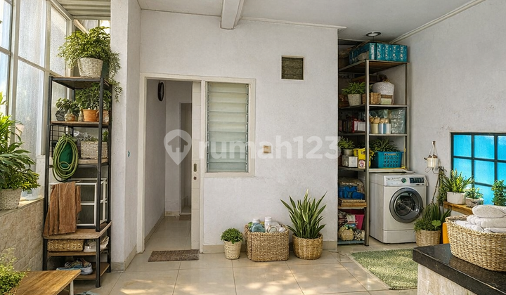 Rumah Ideal Keluarga di Greenlake City Australia - 3 Lantai, Nyaman & Strategis Rumah Ideal Keluarga di Greenlake City Australia - 3 Lantai, Nyaman & Strategis