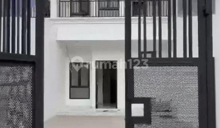 Rumah Baru Mewah 2,5 Lantai - Kosambi Baru Dekat Tol & Greenlake City 2