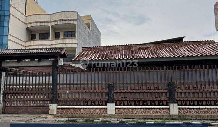 Dijual Rumah Tinggal Lokasi Strategis Kemanggisan Jakarta Barat 1