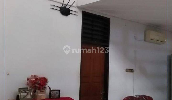 Dijual Cepat Rumah Hitung Tanah Tanjung Duren Jakarta Barat  2