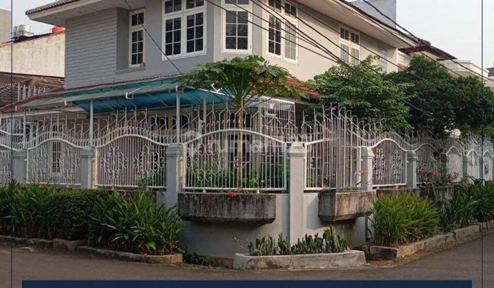 Dijual Cepat Rumah Hoek Mewah Dan Terawat Taman Kedoya Baru 1