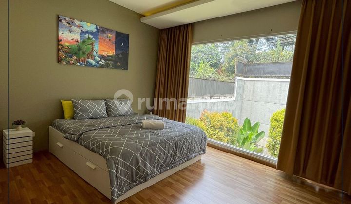 Calling All Investor. For Sale 10unit Luxury Townhouse Setraduta 2