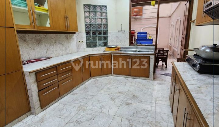 Dijual Sangat Murah & Bagus. Rumah Siap Huni Green Garden. Jakbar 2