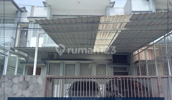 Good &amp; Cheap For Rent Ready-to-Occupy Residential House Budi Sari Bandung