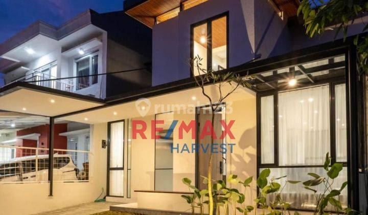 FOR SALE BRAND NEW, FOVERE HOUSE, Kota Baru Parahyangan. Bandung. Full Furnished & Lux & Good Condition. Rumah Furnished Baru SHM - Sertifikat Hak Milik di Fovere House, Kota Baru Parahyangan Bandung, Kota Baru Parahyangan 1