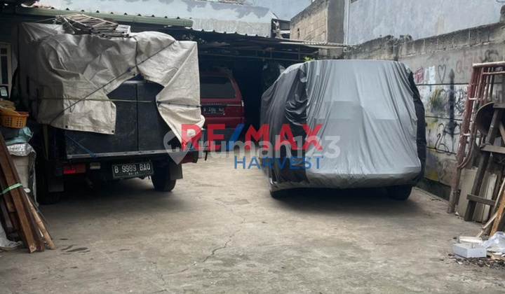 Dijual Sangat Murah, Rumah Ngantong Hitung Tanah. Meruya. Jakbar