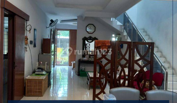 Dijual Sangat Murah, Harga Miring. Rumah Intercon Kebon Jeruk 1