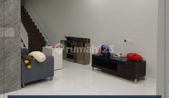 Rumah Murah Bagus Furnished Taman Semanan Indah Siap Huni