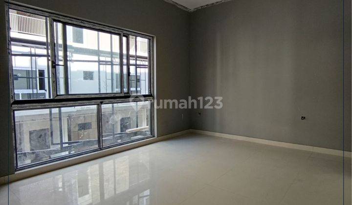 Dijual New House Bagus & Mewah. Private Cluster & Lift. Palmerah 2