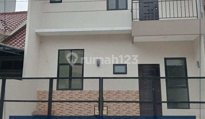 Affordable Sale - Good House Ready to Live In Near School & Eligible for Mortgage at Metland Puri, West Jakarta