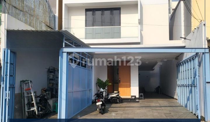 Dijual Cepat - Rumah Bagus Siap Huni Full Furnished Lokasi Sangat Startegis & Bisa Kpr Di Cempaka Putih, Jakarta Pusat 2