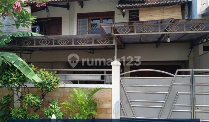 Dijual Cepat - Rumah Luas Siap Huni Lokasi Strategis Row Jalan 2 Mobil & Bisa Kpr Di Komplek Kebun Jeruk Indah, Jakarta Barat Dijual Cepat - Rumah Luas Siap Huni Lokasi Strategis Row Jalan 2 Mobil & Bisa Kpr Di Komplek Kebun Jeruk Indah, Jakarta Barat